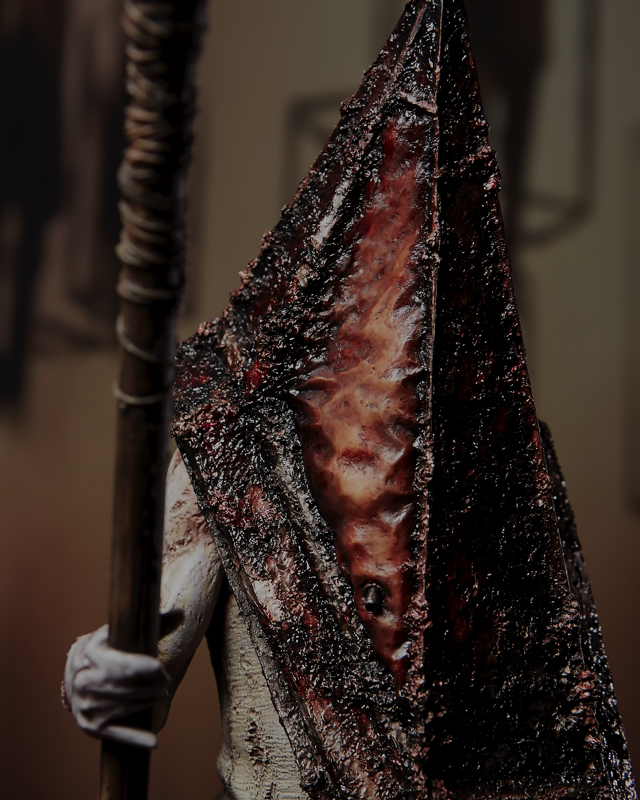 Silent Hill Red Pyramid Head Thing 1:6 Scale Statue