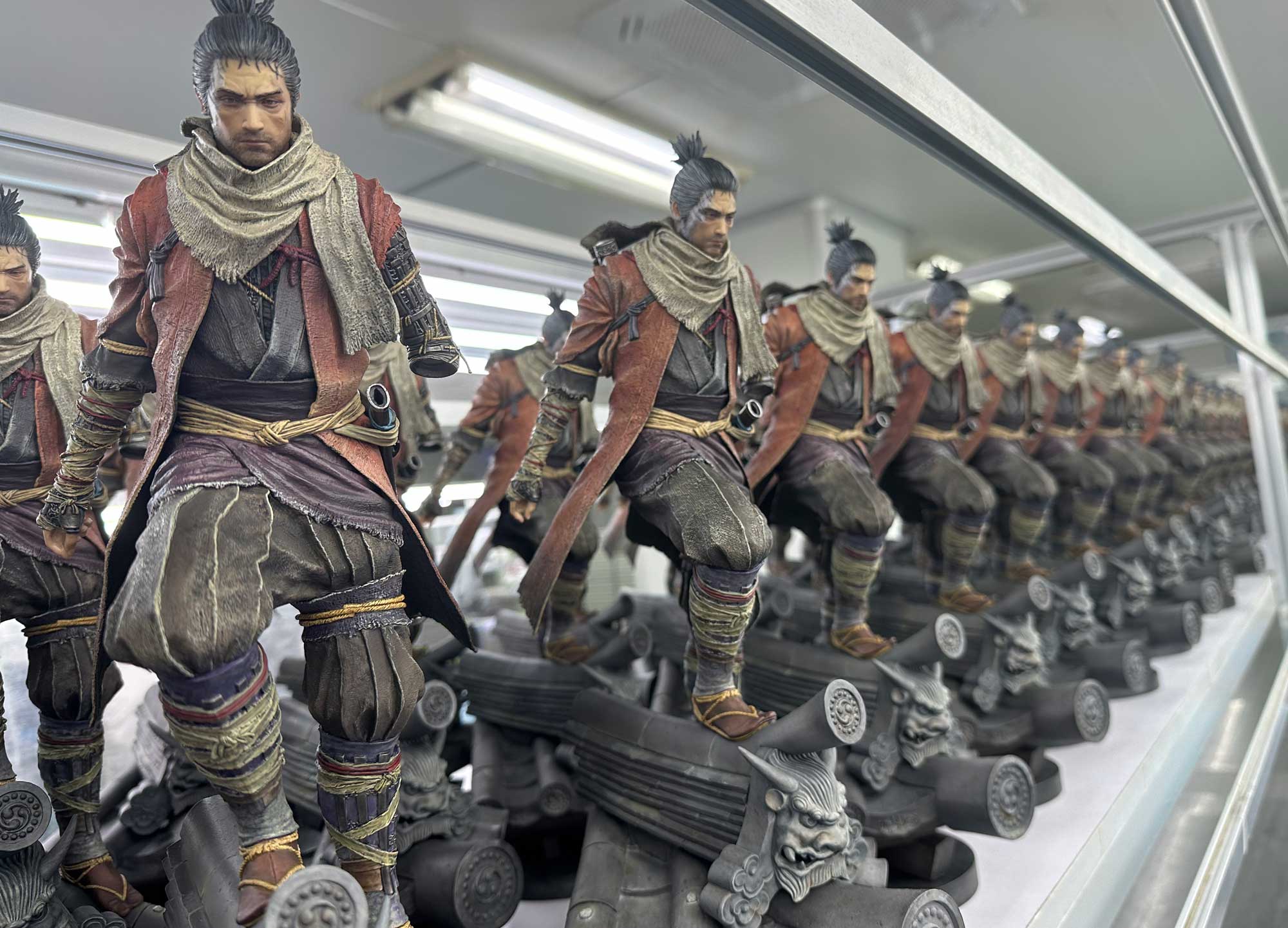 販売卸値SEKIRO:SHADOWS DIE TWICE 狼 1/6スケール スタチュー ゲームキャラクター